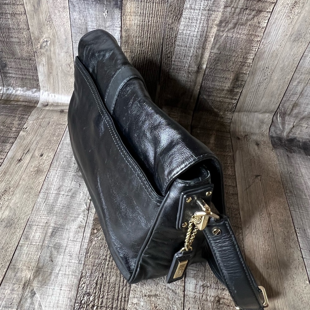 COLE HAAN BLACK LEATHER SHOULDER BAG HANDBAG PURSE SMALL SIZE - Picture 10 of 16